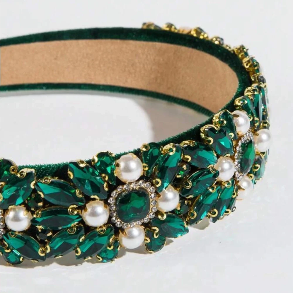 Elegant green‎ Embellished Headband